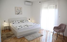 Rooms Kresan